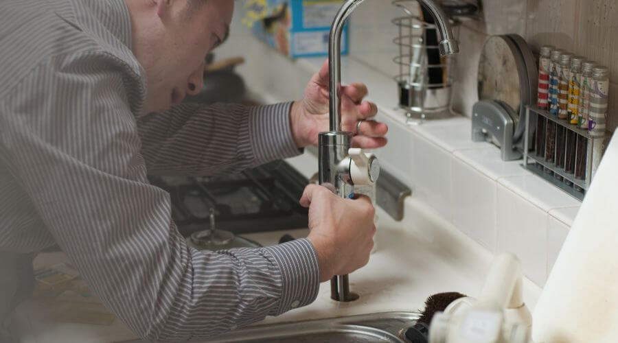 Expert burst pipe repair services in Ridgeway, MO